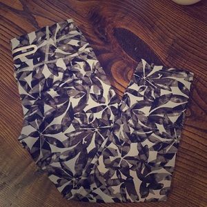 Athleta crop leggings